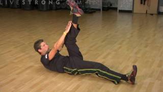 How to Do Vertical Leg Crunches [upl. by Nosahc]