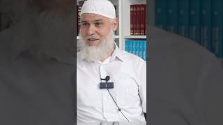 Namazda Kalp kırabilirmisin   Adem Hendek igmg islamicshorts islam ademhendek [upl. by Eerot798]