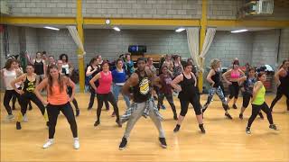 Zumba® with Iho  Tumbun by Yemi Alade [upl. by Berkin]