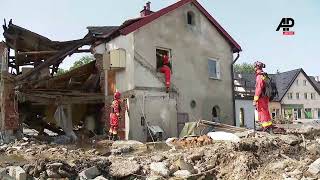 Floods badly hit town of Stronie Slaskie in southwest Poland [upl. by Rasmussen172]