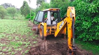 JCB video dangerous workingautomobilejcb3dxecoexpertjcb farmingExcavator [upl. by Thgiwed]