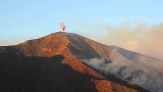 Exhilarating DC10 Firefighter Plane Pulls Off Incredible Maneuver In Silverado Canyon 9122014 [upl. by Adnilym]