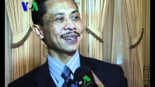 Reaksi dari AS atas Serangan terhadap Ahmadiyah  Liputan Berita VOA 14 Februari 2011 [upl. by Edyaj]