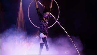 Lea Hinz  Aerial Hoop at Wintergarten Berlin [upl. by Nagad204]