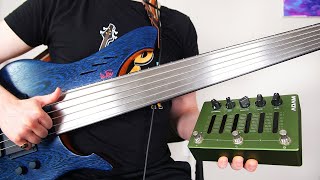 Fretless bass with DISTORTION sounds CRAZY [upl. by Snyder]