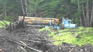 1973 Kenworth logging truck jaking down the mountain in Washington [upl. by Ahsemo]