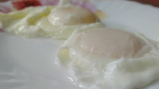 ডিমের পানি পোচ  How To Cook Water Poach Eggs Tanzila Cooking Kingdom [upl. by Trici559]