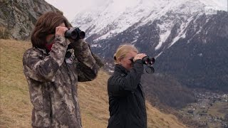 Portrait des deux premières femmes gardechasse de Suisse [upl. by Teague361]