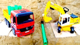 La excavadora ayuda al camión con la repación Coches para niños [upl. by Noryb813]