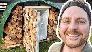 VERSTECKTER Kühlschrank im Holz  DIY [upl. by Lilias498]