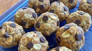 So Addictive  Healthy Oatmeal Energy Balls [upl. by Donal]