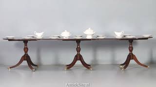 Lange eetkamer tafel met geweldige naam Triple Pedestal Dend table No 931150 AntiekSitenl [upl. by Issirk]