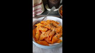 Recette des pâtes à la sauce rose [upl. by Nabois]