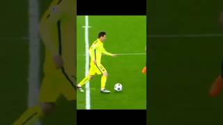 Messi skills Passing 💥football skills passtutorial shorts [upl. by Itsym221]