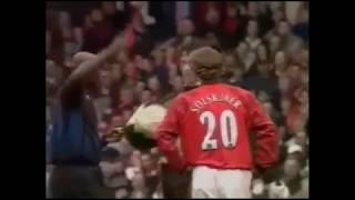 Ole Gunnar Solskjaer red card [upl. by Garvey760]