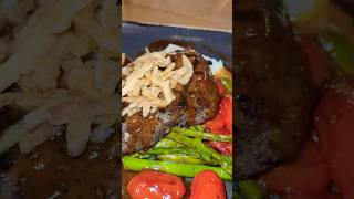 One Twenty Three Tavern Meat Loaf foodshorts foodlover foodreview meatloaf yummy tasty [upl. by Atnahc989]