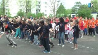 Recordpoging dansen Oranje Nassauschool [upl. by Avra]