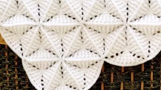 Crochet 3D Triangle Motif I White Lily Blanket Pattern  Afghan I Plaid Au Crochet triangle 3D [upl. by Pellikka30]