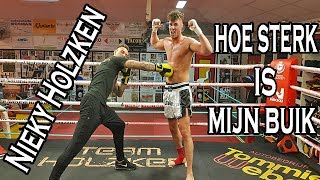 LEVER STOOT VAN NIEKY HOLZKEN  pad training [upl. by Pentheam]