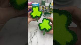 Turning cupcakes into shamrocks ☘️ cupcake cakedecorating shamrocks stpatricksday wiltoncakes [upl. by Odnomra]