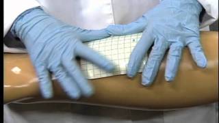 3M™ Tegaderm™ Foam Adhesive Dressing  Application and Removal [upl. by Flagler]