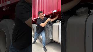 Automatic opening device for truck cargo door [upl. by Alphonso]