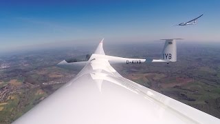 Training am Himmel – die Sportfördergruppe Segelfliegen  Bundeswehr [upl. by Millhon]