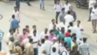 Sharad Pawar slapped NCP workers hold protests in Maharashtra [upl. by Vlad]