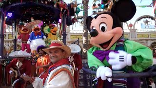 FULL Viva Navidad 2014 show at Disneyland with Mickey Minnie Three Caballeros [upl. by Ateerys344]