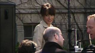 Jennifer Beals on Location shooting quotRideAlongquot in Chicago [upl. by Oz5]