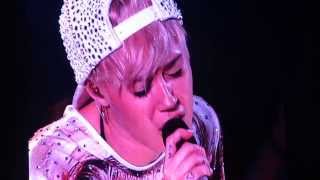 Miley Cyrus Bangerz Tour quotLandSlidequot 224 Oakland CA [upl. by Nyvar]