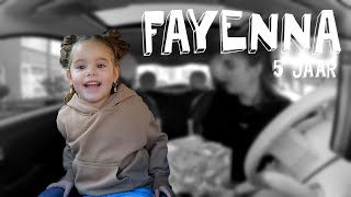 58 “Mama heeft gewoon de bruine stoel verkooptquot  Fayenna 5 jaar [upl. by Pier578]