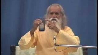 Sri Swami Satchidananda Integral Yoga Everything is God [upl. by Shaw157]