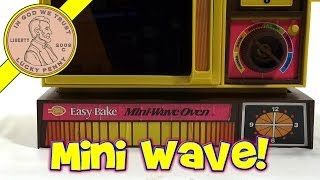 1978 Betty Crocker Easy Bake Mini Wave Oven Kenner  Brownies amp Sugar Buttons [upl. by Nana]