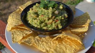 Como hacer Guacamole Recetas Mexicanas [upl. by Aleel592]