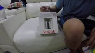 How to use the Sandisk iXpand Flash drive for iPhones and iPads [upl. by Aisha]