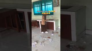 Yang penting hadir pas piket😎 masasekolah sekolah [upl. by Uzziel]