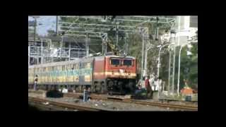 Pallavan Superfast express storms Rangarajapuram gate [upl. by Geesey58]