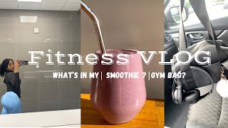 fitnessvlog What’s in my  Grocery  Smoothie  Gym bag [upl. by Nuahsel882]