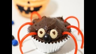 Idee per decorare le cupcake di Halloween  videoricette di cupcake per feste [upl. by Atinus563]