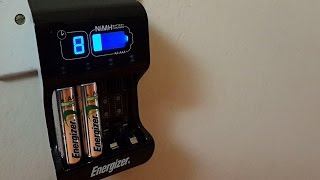 Pilas Energizer AA Recargables 2300 mAh  Cargador Digital Unboxing [upl. by Ameer]