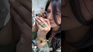 Beginners Guide to Buying an Emerald Gemstone  How do you pick a good emerald Answers [upl. by Amat]