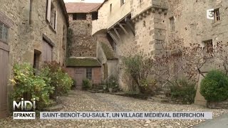 SUIVEZ LE GUIDE  SaintBenoîtduSault un village médiéval Berrichon [upl. by Evelinn87]