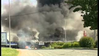 Bouteilles de gaz contre Train à St Laurent Blangy [upl. by Ecerahc]