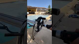 Un enrouleur de piscine électrique DIY diy bricolage tricks astuce piscine swimmingpool short [upl. by Estis]