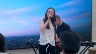 Sigrid  Dont Kill My Vibe live Apple Store Saint Germain Paris [upl. by Gardas]