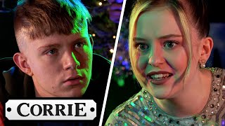 Summer Embarrasses Max After He Confronts Daniel  Coronation Street [upl. by Weinreb]