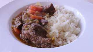 Carne guisada de ternera  Recetas de Cocina [upl. by Leveridge687]