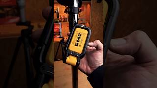 Фонарь DeWALT DCL182XJ led work light обзор tools dewalt [upl. by Gare792]