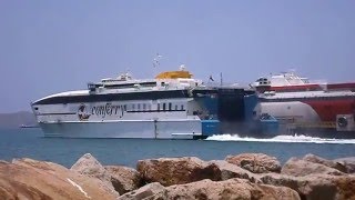 Conferry Ferry Express quotLilia Concepcionquot zarpando de Puerto La Cruz para La Isla de Margarita [upl. by Novy367]